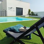 Views, Terrace & Pool - Fibre Wifi - Simplytarifa