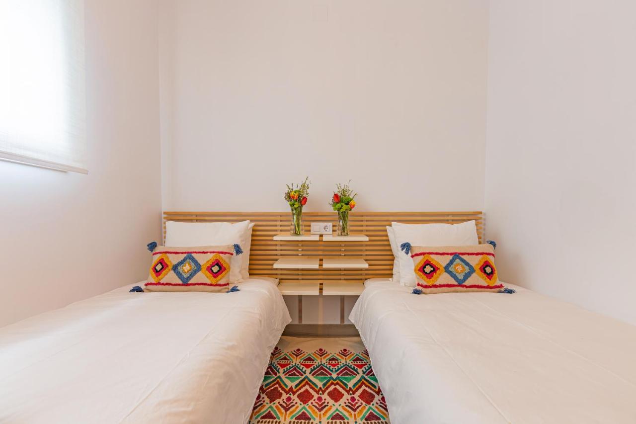 Apartment Views, Terrace & Pool - Fibre Wifi - Simplytarifa Tarifa