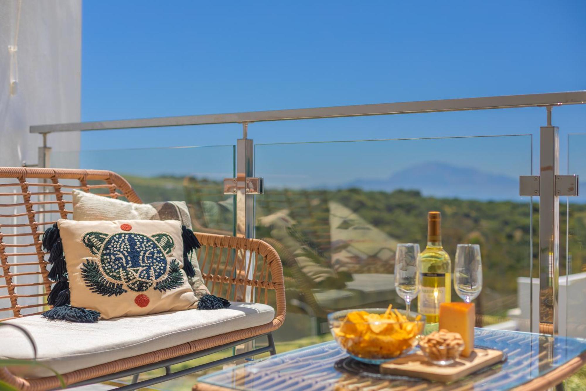 Apartment Views, Terrace & Pool - Fibre Wifi - Simplytarifa Tarifa