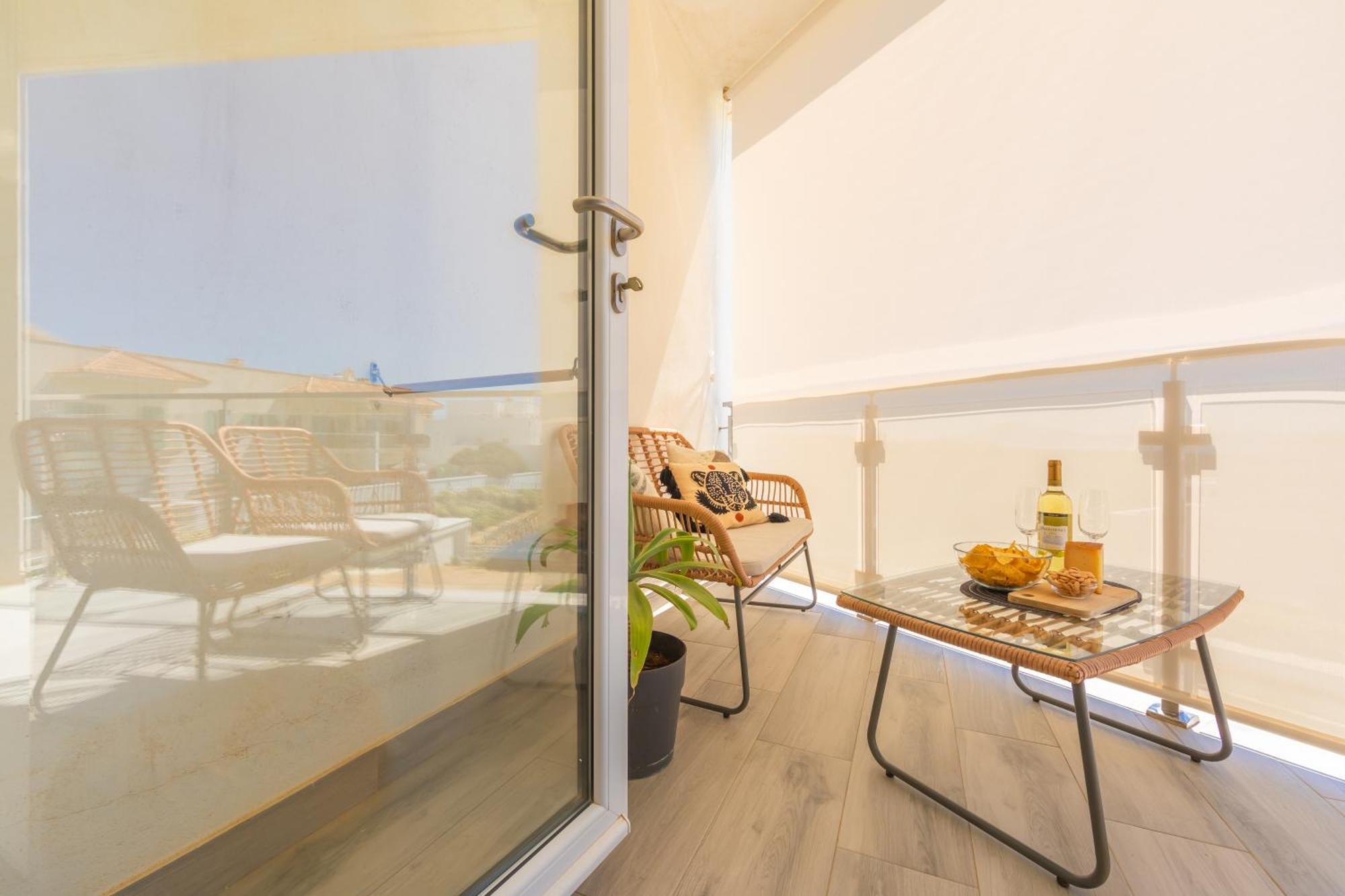 Views, Terrace & Pool - Fibre Wifi - Simplytarifa Tarifa